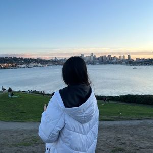 Meet your Posher, Anh